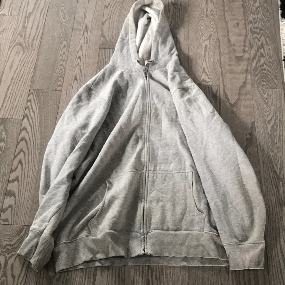 Old navy sweater for men